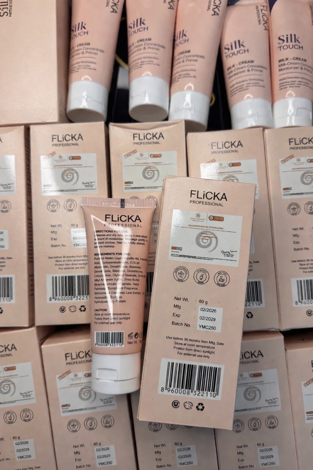 π₯ Mega Glow Bundle β Retinol Serum + Dr Althea 345 Cream + 2 FREE Falicka | Just Rs. 1399